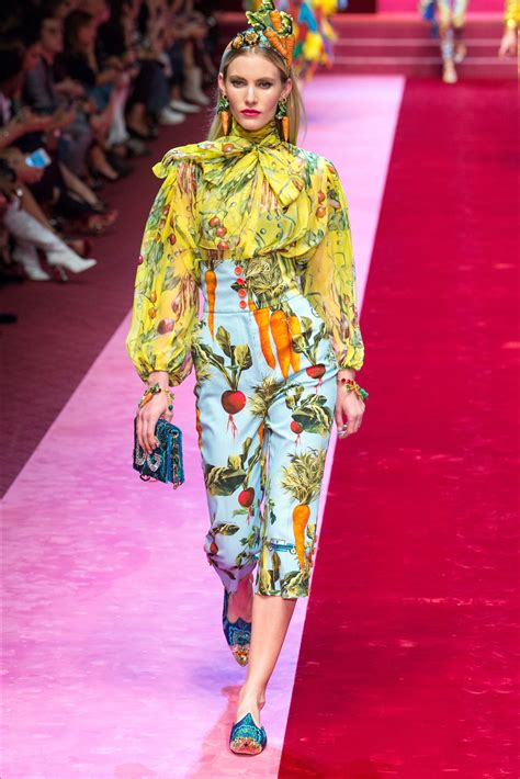 dolce gabbana sfilata estate 2018|dolce and gabbana runway.